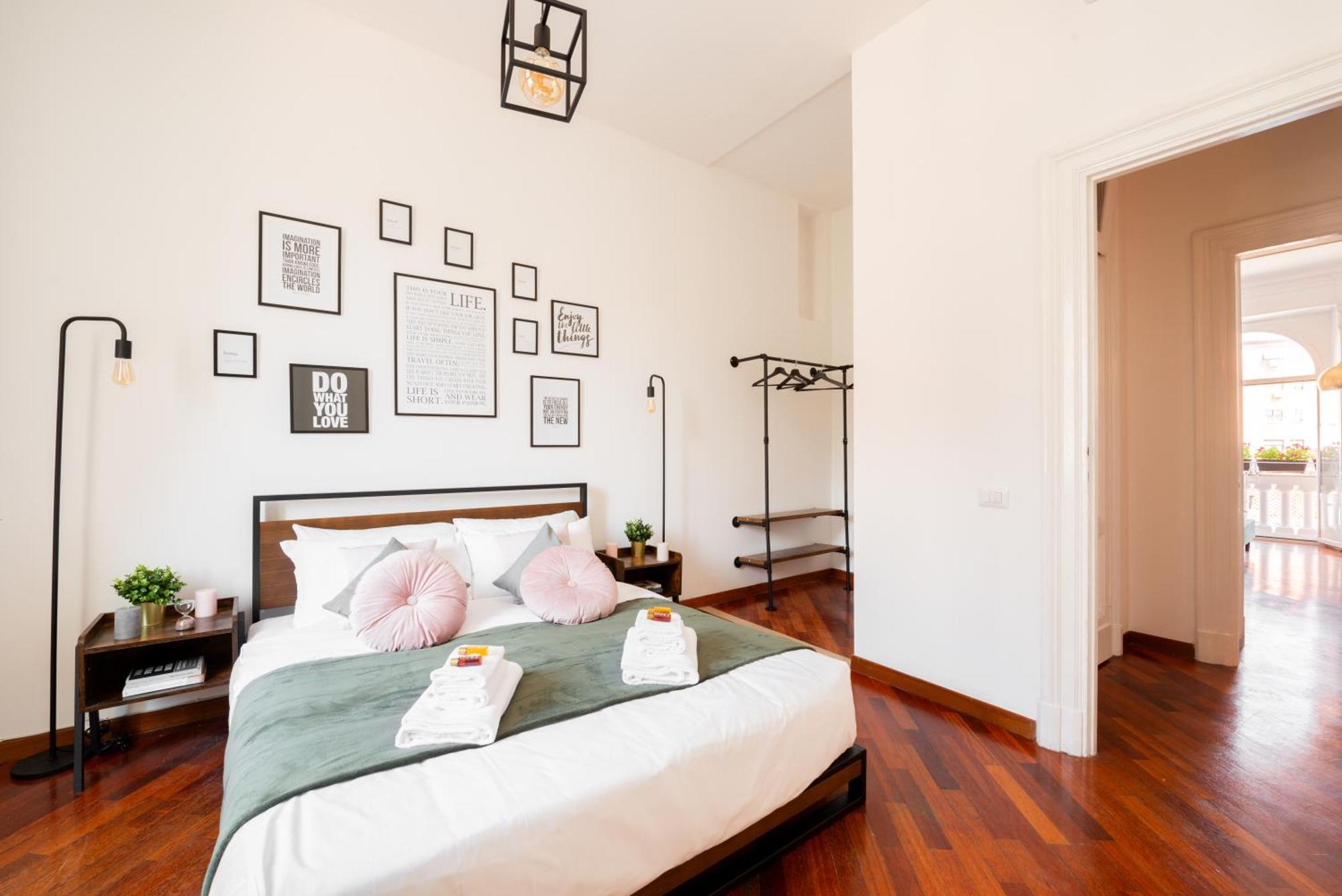 Piacentino Homes San Giovanni Apartment روما المظهر الخارجي الصورة