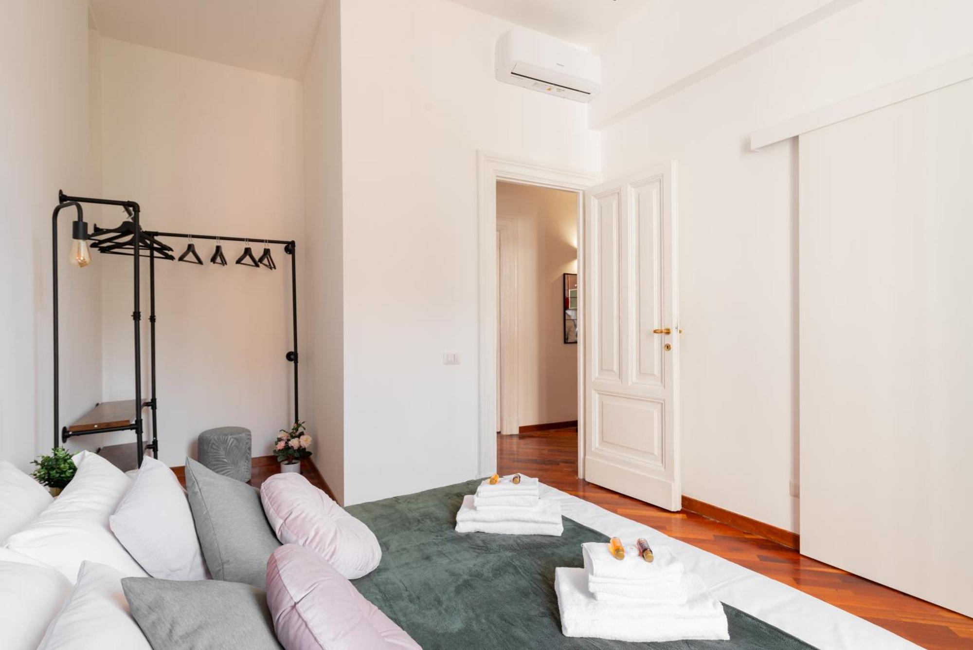 Piacentino Homes San Giovanni Apartment روما المظهر الخارجي الصورة